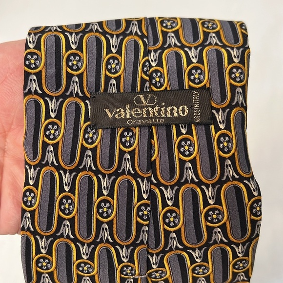 VALENTINO CRAVATTE MENS NECK TIE - Picture 7 of 13